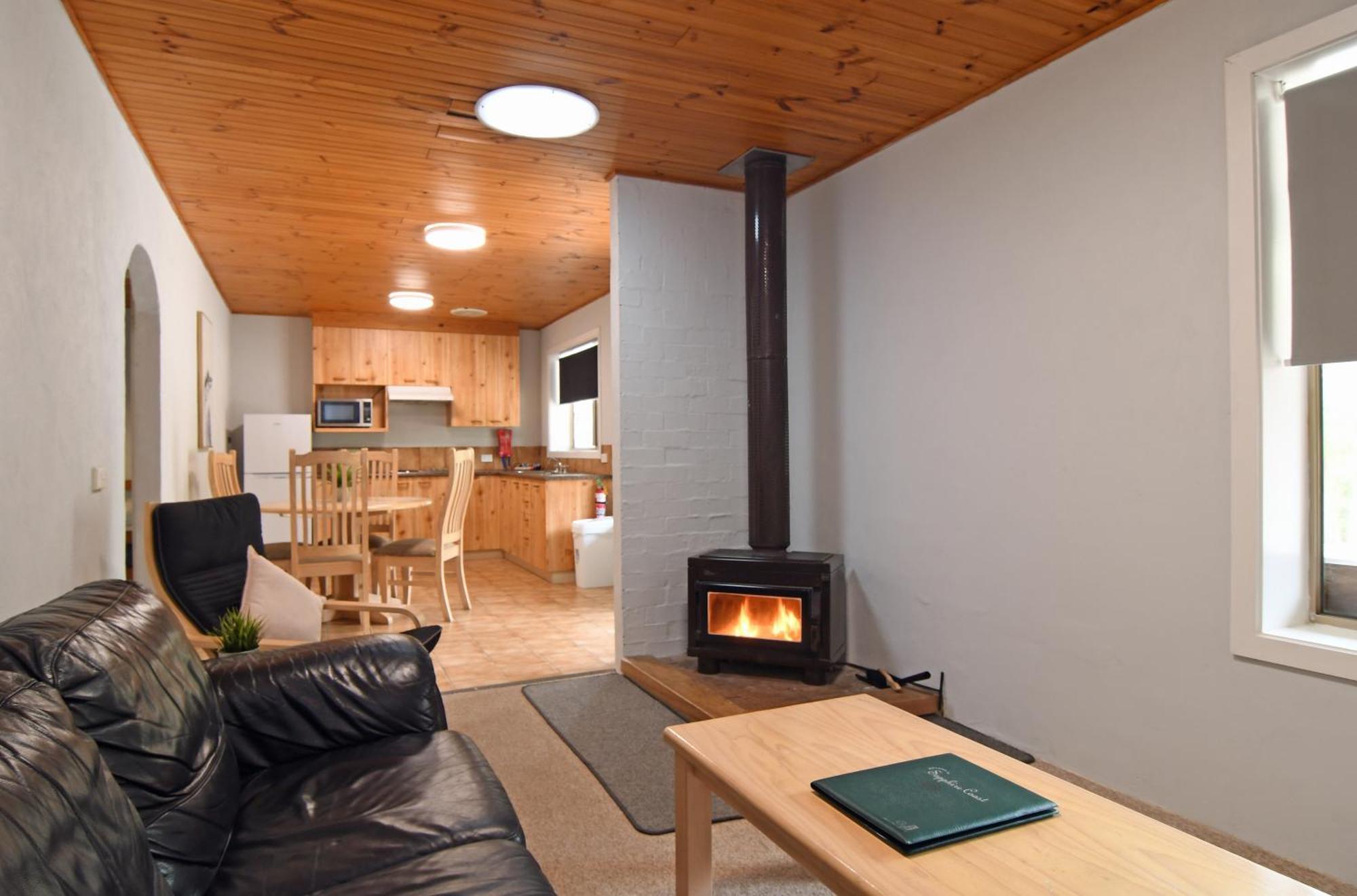 Kianinny Bush Cottages Tathra Bagian luar foto